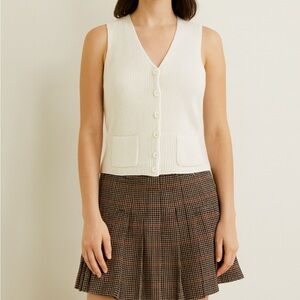 Brandy Melville Brown Plaid Skirt and Brandy sweater vest. One size